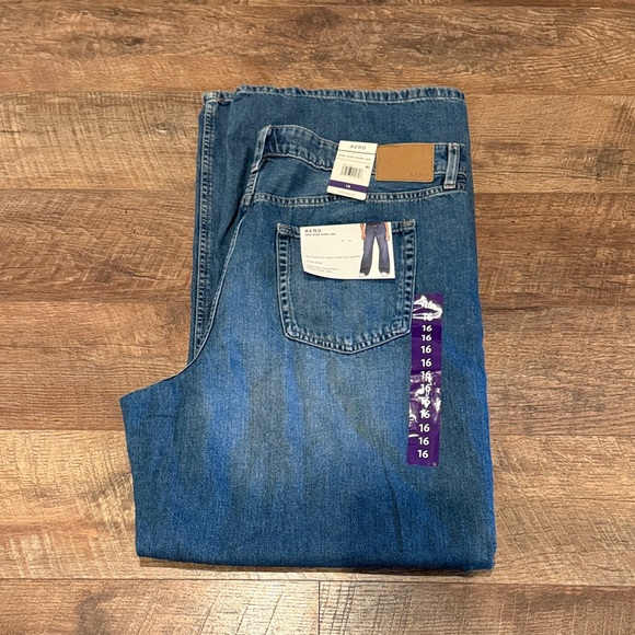AERO Denim - WOMENS NWT AERO JEANS 16